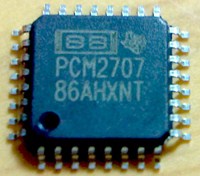 pcm2707_chip.jpg